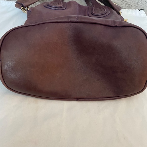 GIVENCHY Nightingale Large Shopper Tote in Eggplant color - Picture 13 of 15